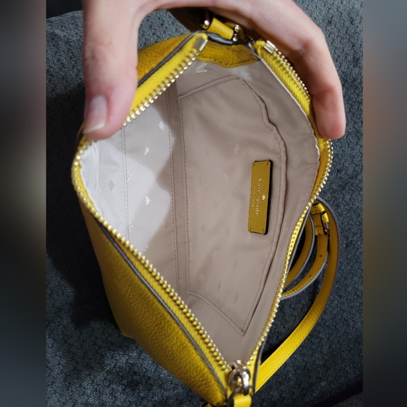 NWT Kate Spade Bailey Crossbody purse - Picture 2 of 3